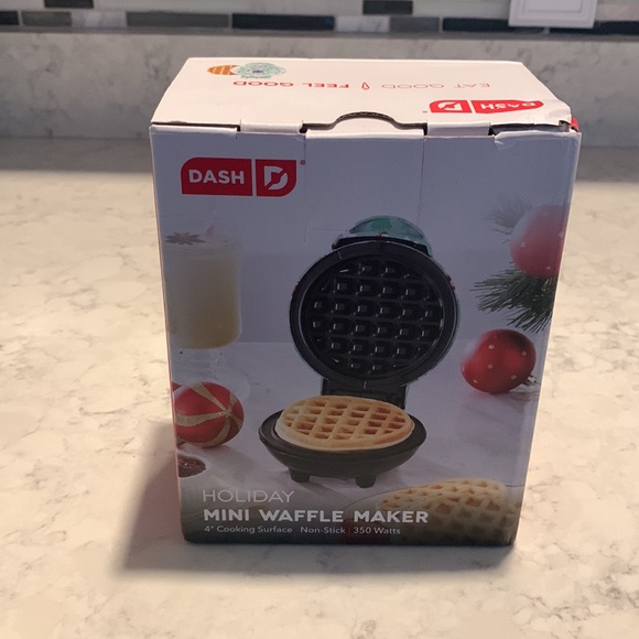 Dash Holiday Mini Waffle Maker - Picture 3 of 5